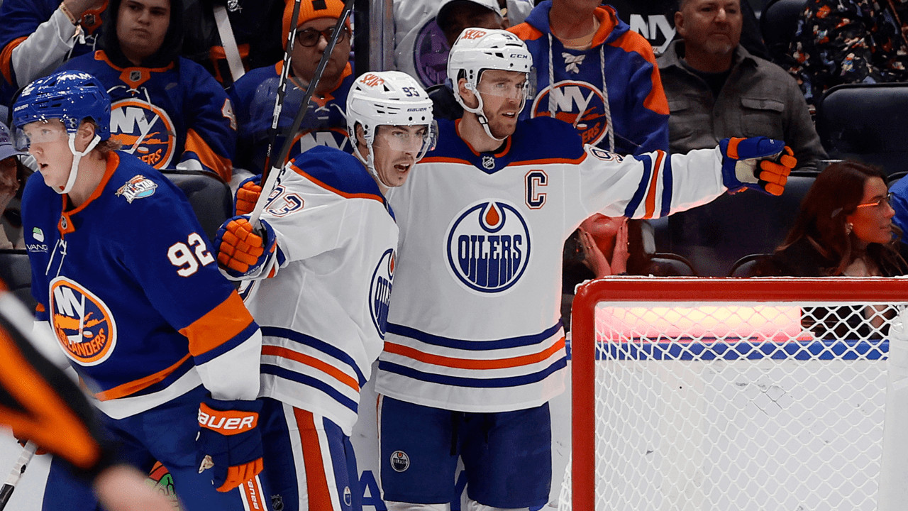 McDavid extends season-opening point streak to 14 as Edmonton Oilers blank New York Islanders 4-0