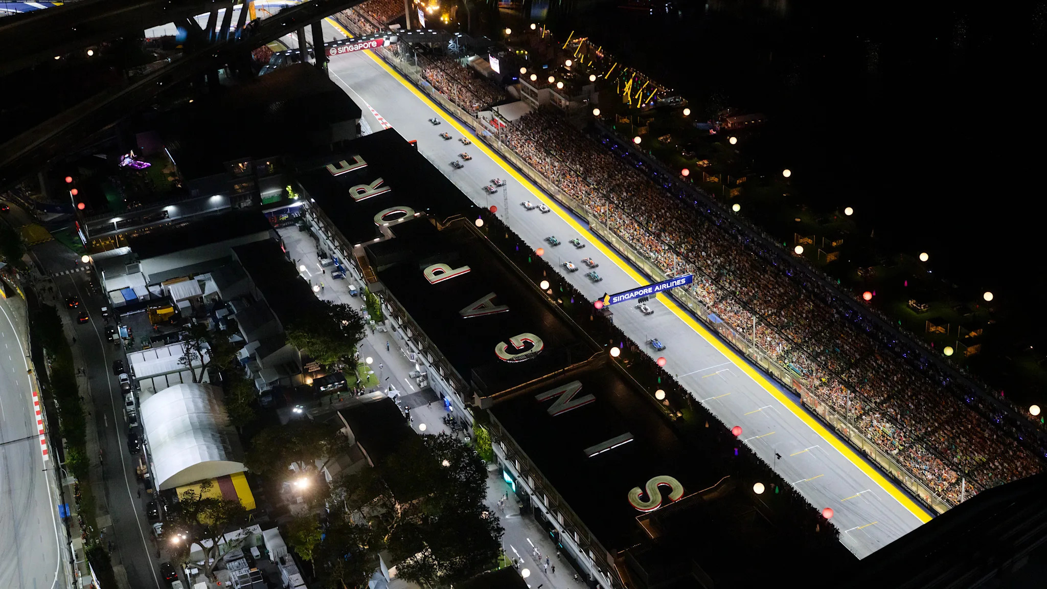 Weather forecast for the 2026 Singapore Grand Prix: hot, humid conditions with rain chances