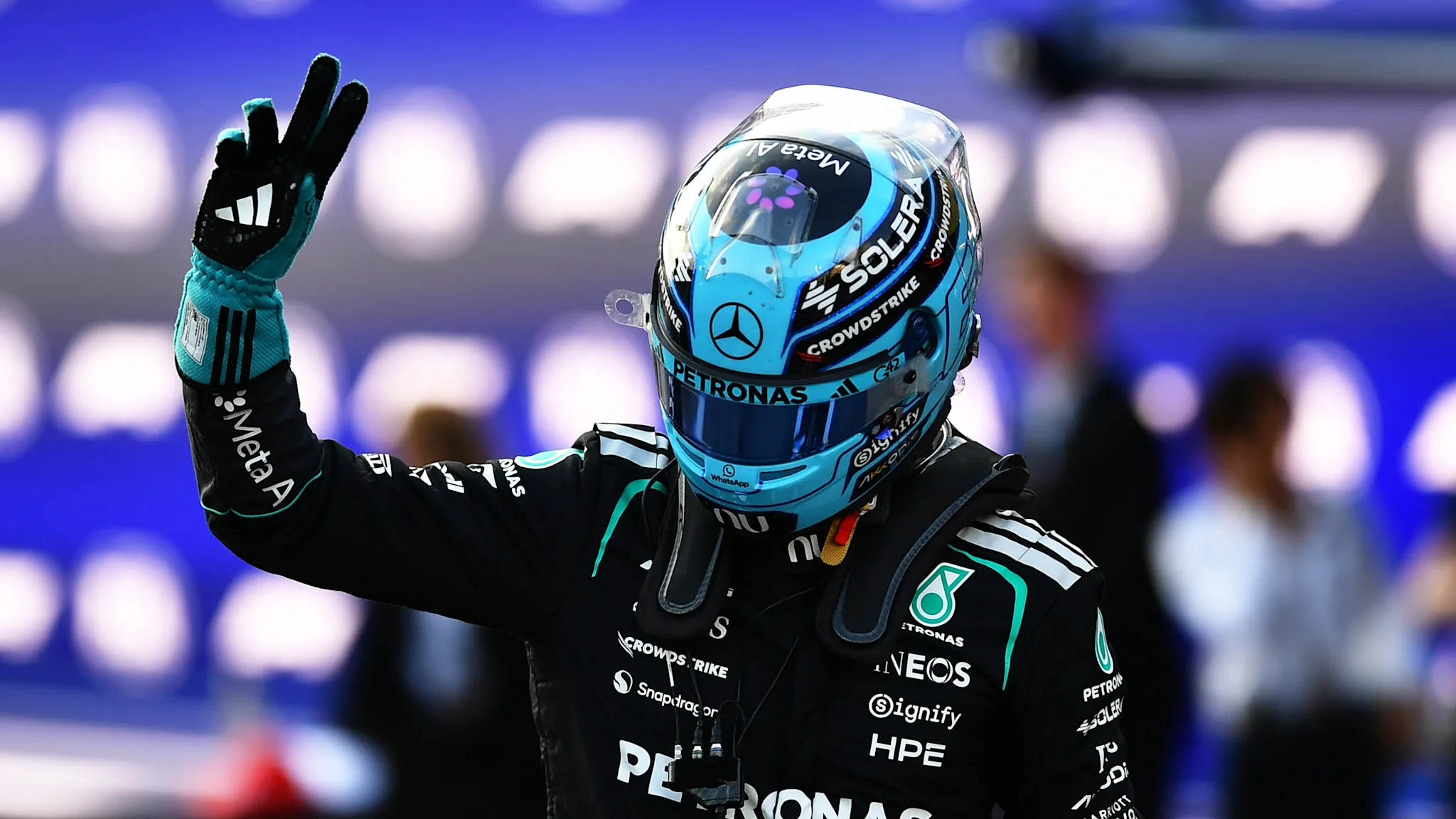 George Russell takes Azerbaijan GP pole after Antonelli shock exit in Qualifying in Baku