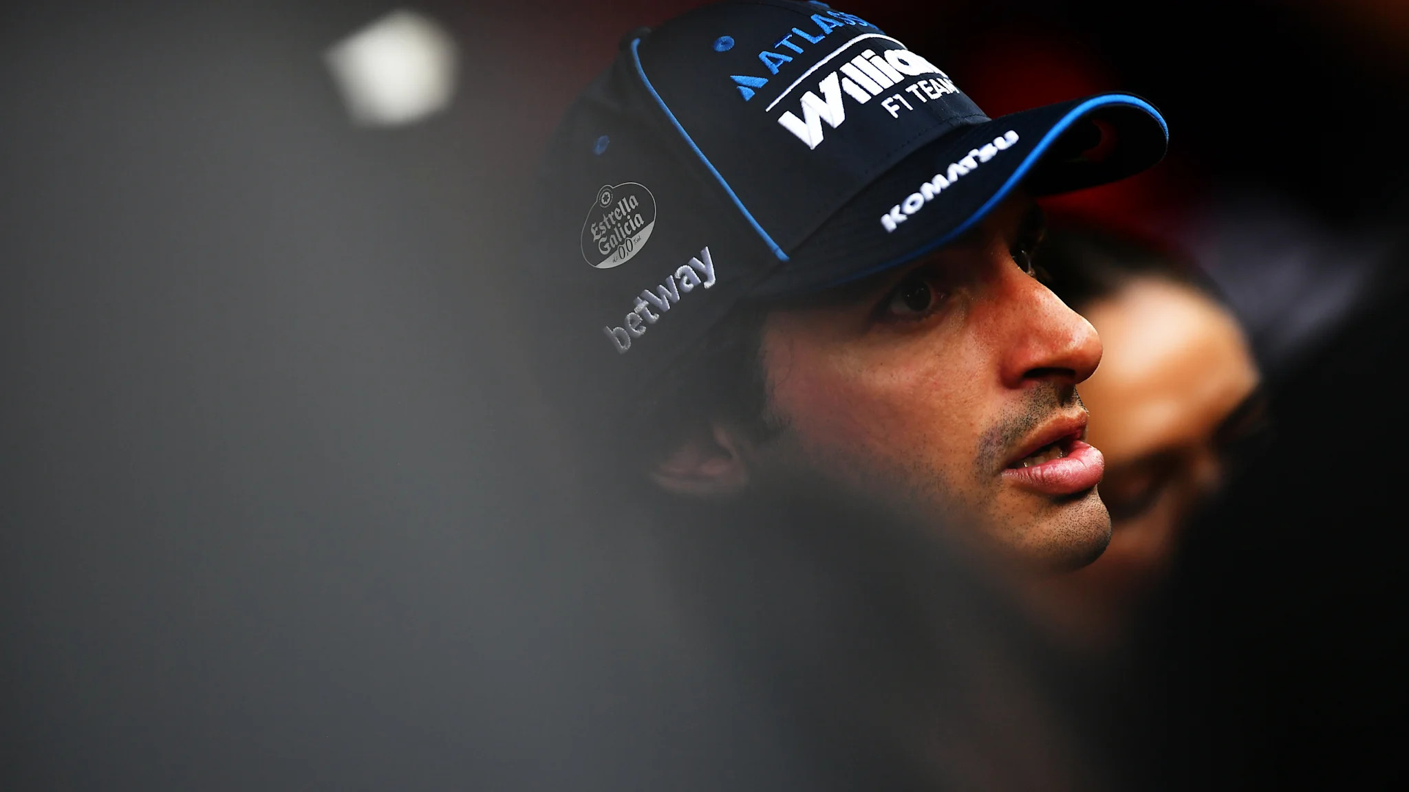 Carlos Sainz receives five-place grid penalty for Azerbaijan GP after yellow-flag breach in Qualifying