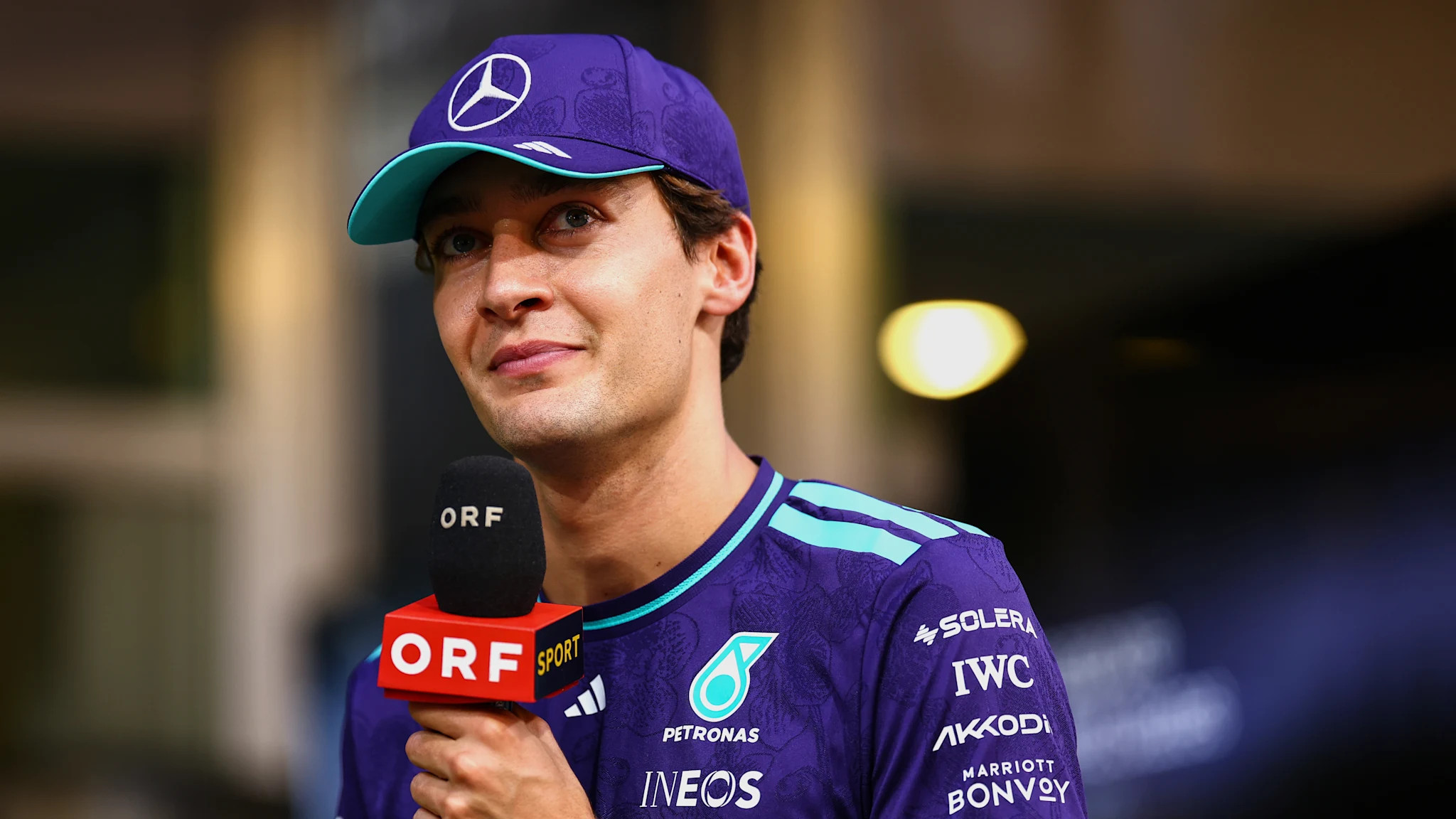 George Russell vows “all-out attack” from the back after power unit penalty at Singapore Grand Prix