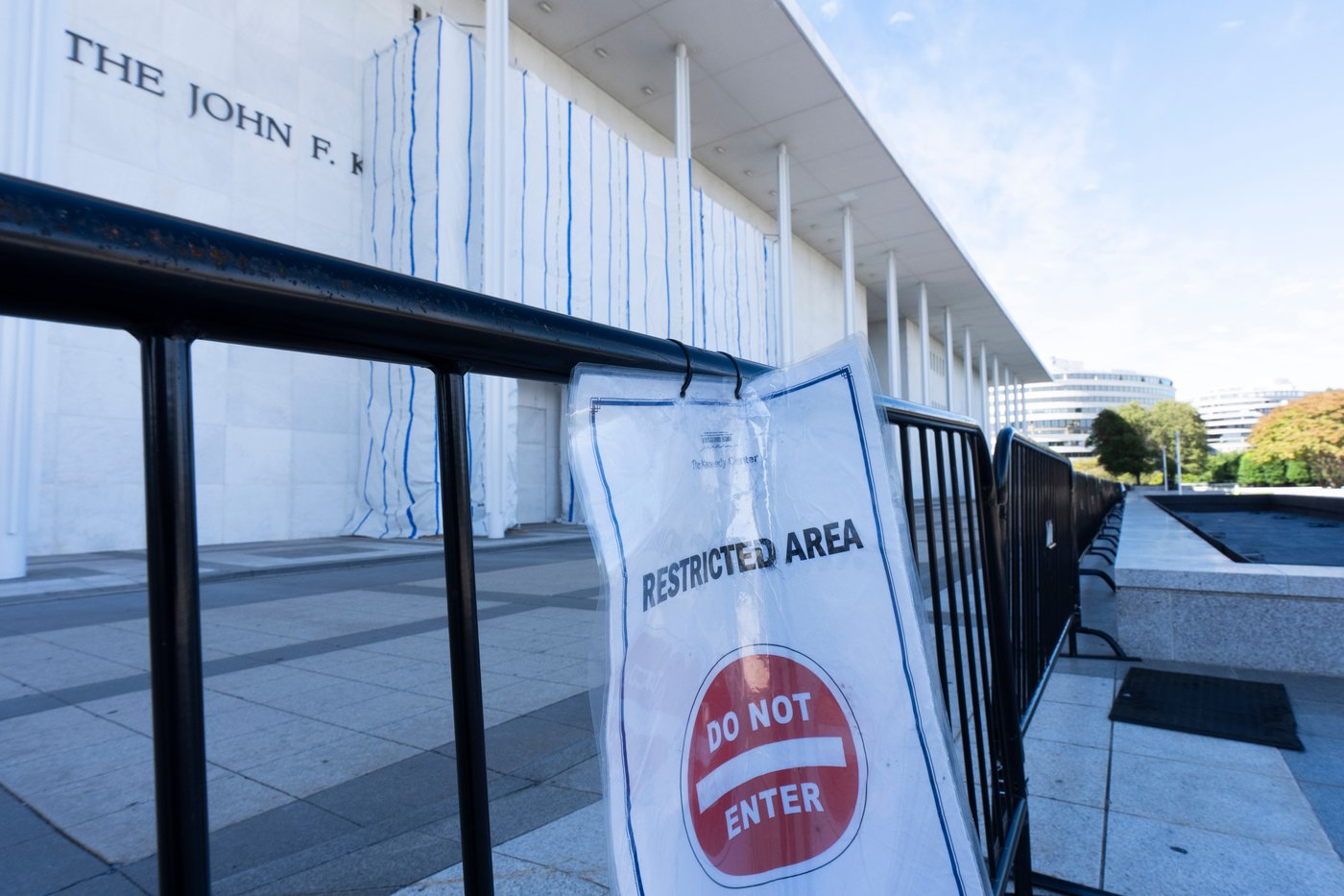 Whistleblowers allege Kennedy Center delayed planned roof repairs even as risks were known