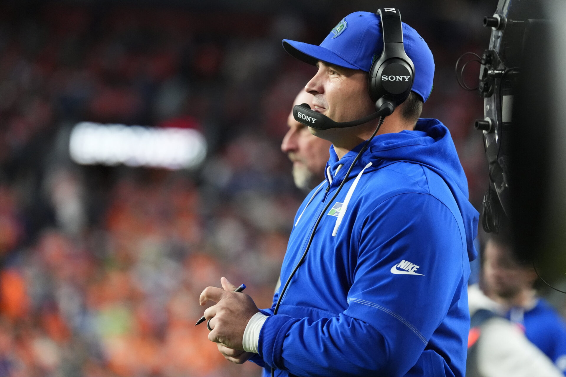 Seahawks waive Christian Haynes after acquiring eight-time Pro Bowler Quenton Nelson from Colts