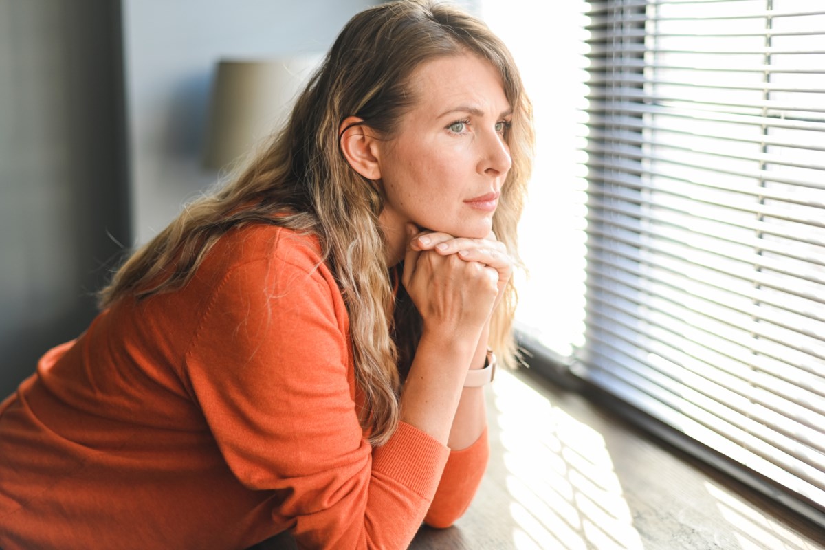 Researchers say mind-wandering and control of thoughts track mood and could inform mental-health prevention