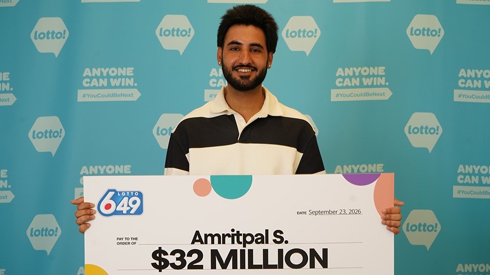 Metro Vancouver man wins $32 million Gold Ball Jackpot after scanning Lotto 6/49 ticket in car
