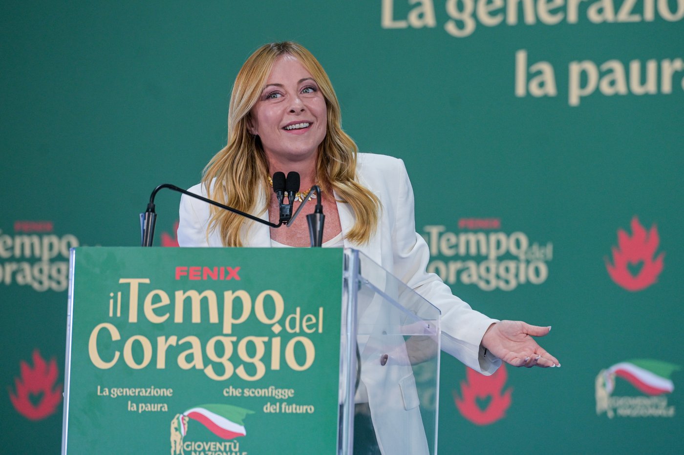 Meloni to cap foreign students and ban burqas and niqabs in Italian schools