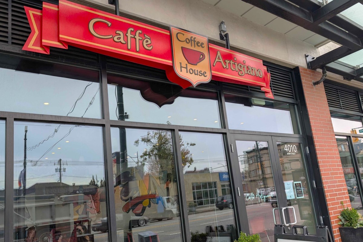 Purebread intends to buy Caffè Artigiano for $7.7M, creating a 27-location network