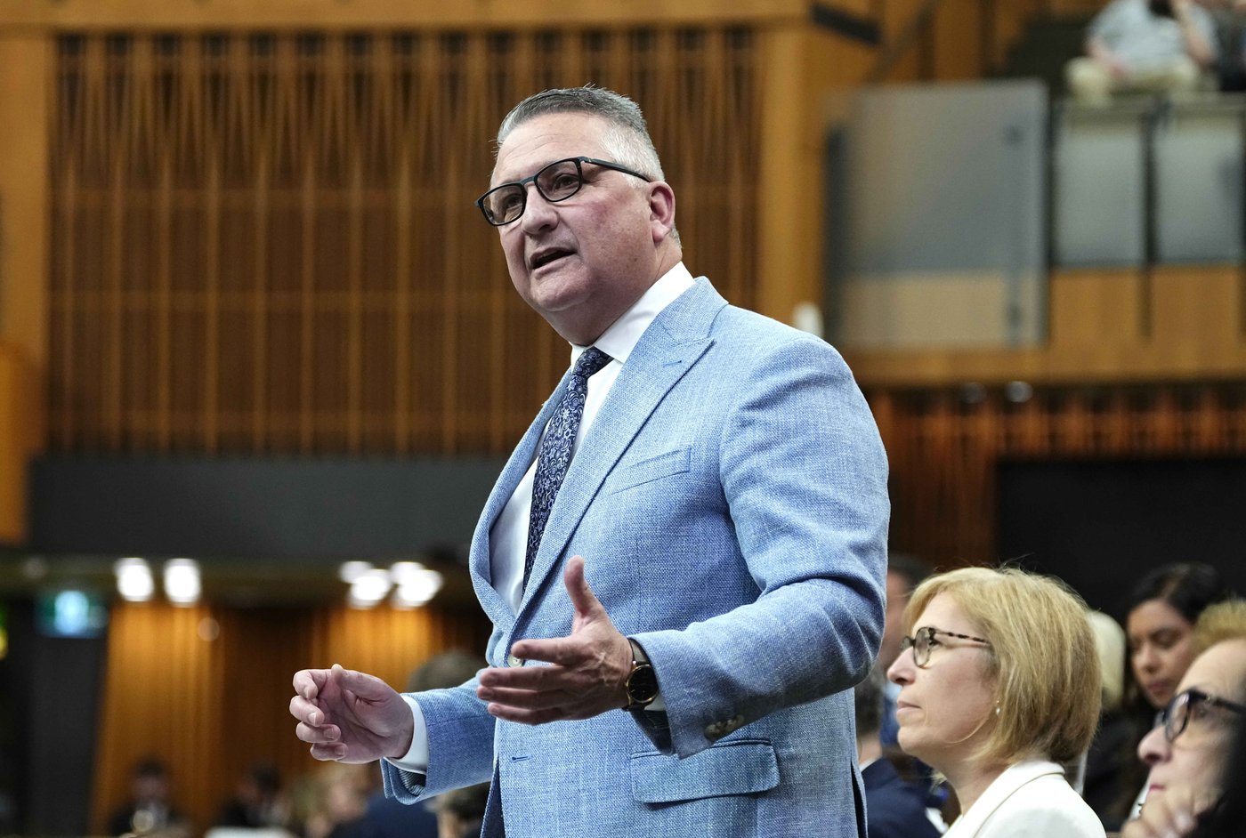 Ottawa defends plan to close seven agricultural research sites despite opposition calls over food security