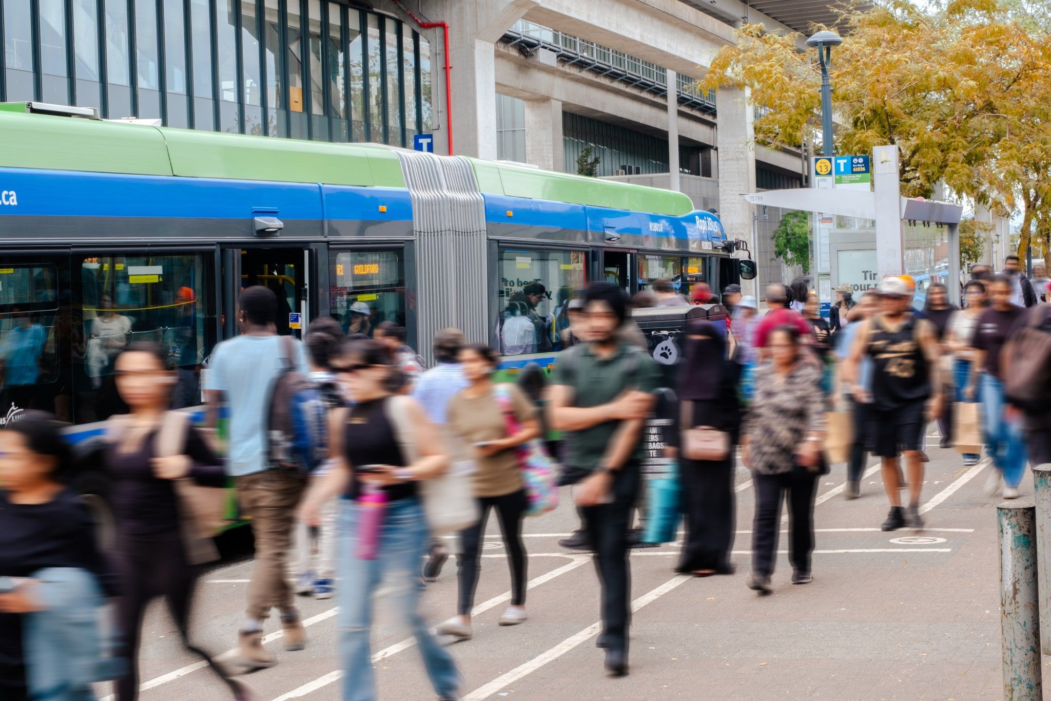 CMBC workers ratify new contract, averting bus and SeaBus strike in Metro Vancouver