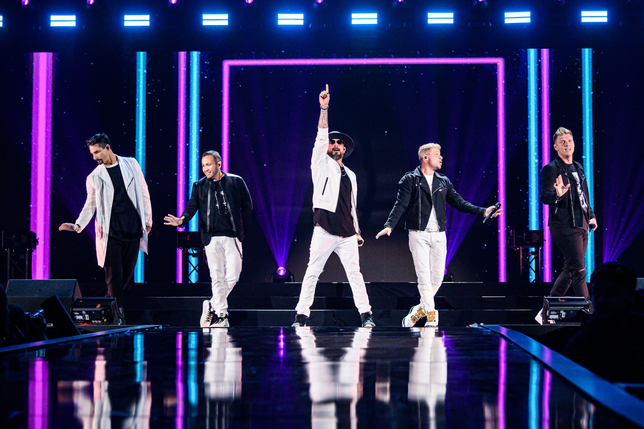 Backstreet Boys announce “Homecoming” Toronto series at Rogers Centre in February 2027