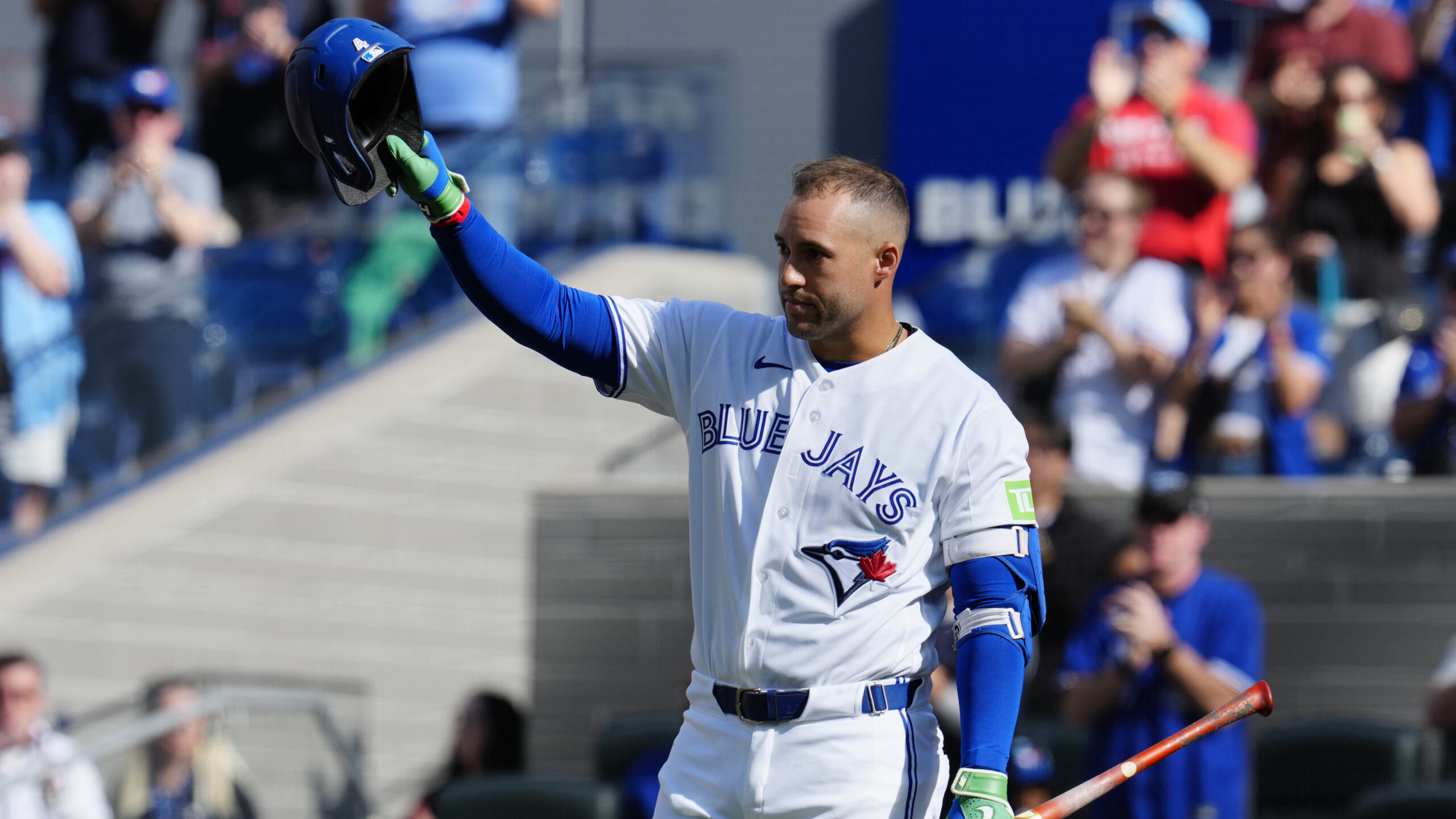 Max Scherzer strikes out seven as Blue Jays finish with 5-1 win over Reds at Rogers Centre