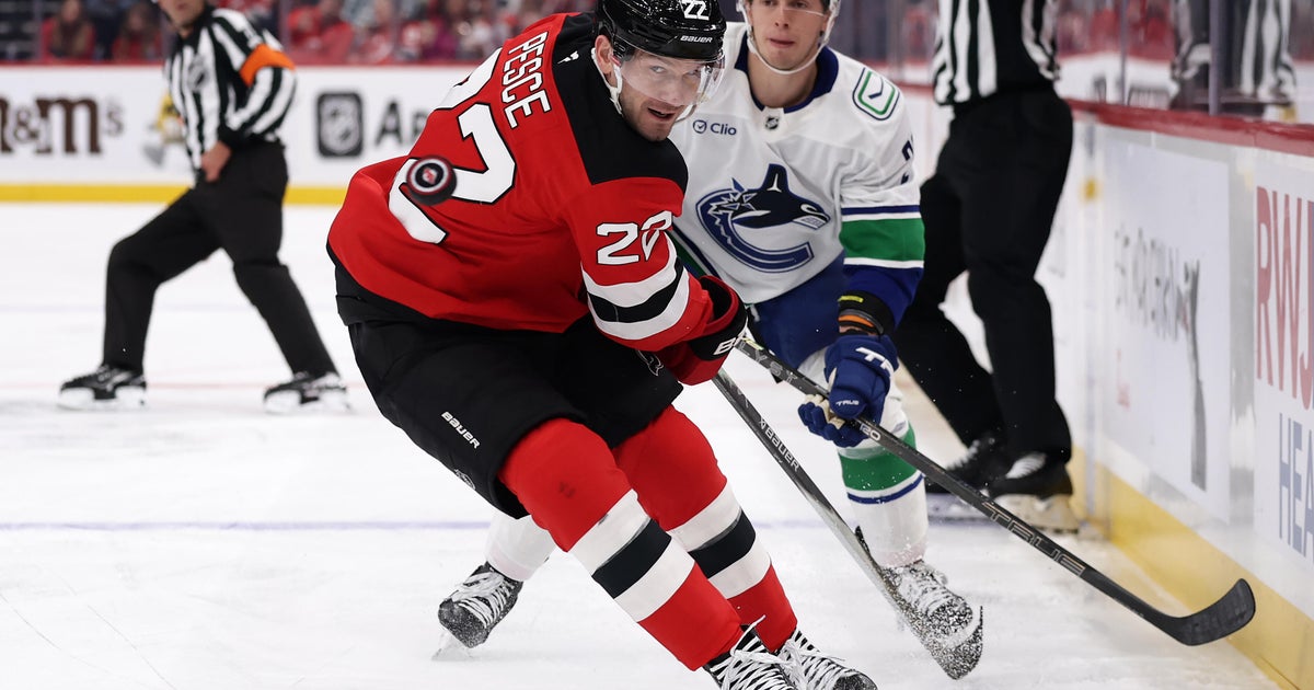 Nico Hischier posts two goals and an assist as Devils beat Canucks 4-1