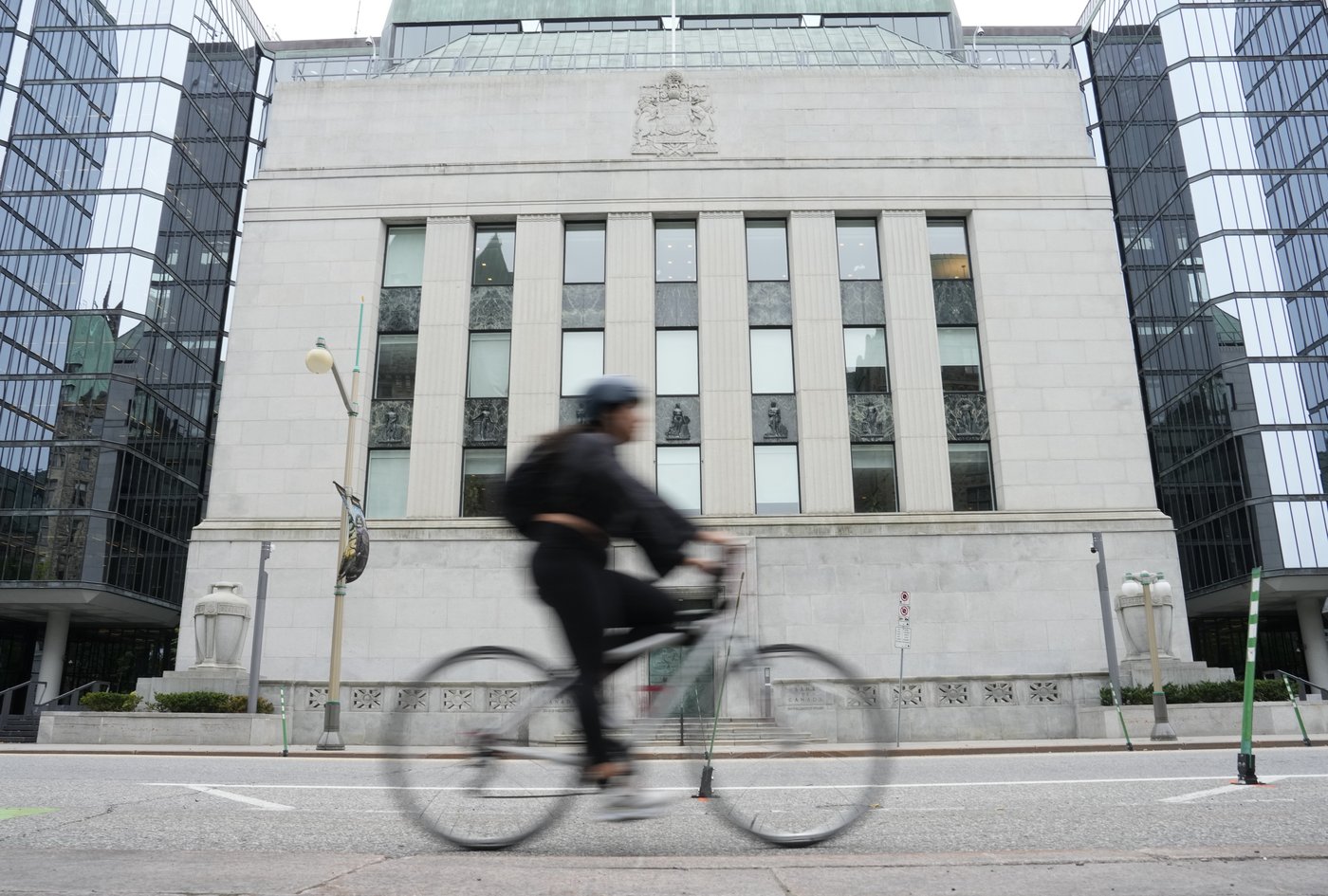 Bank of Canada to weigh inflation data and consumer-business surveys ahead of Oct. 28 ‘live’ rate decision