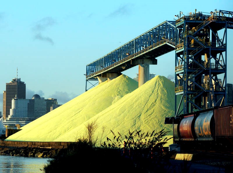 Bumper grain shipments lift North Vancouver port export volumes to 88M tonnes year-to-date