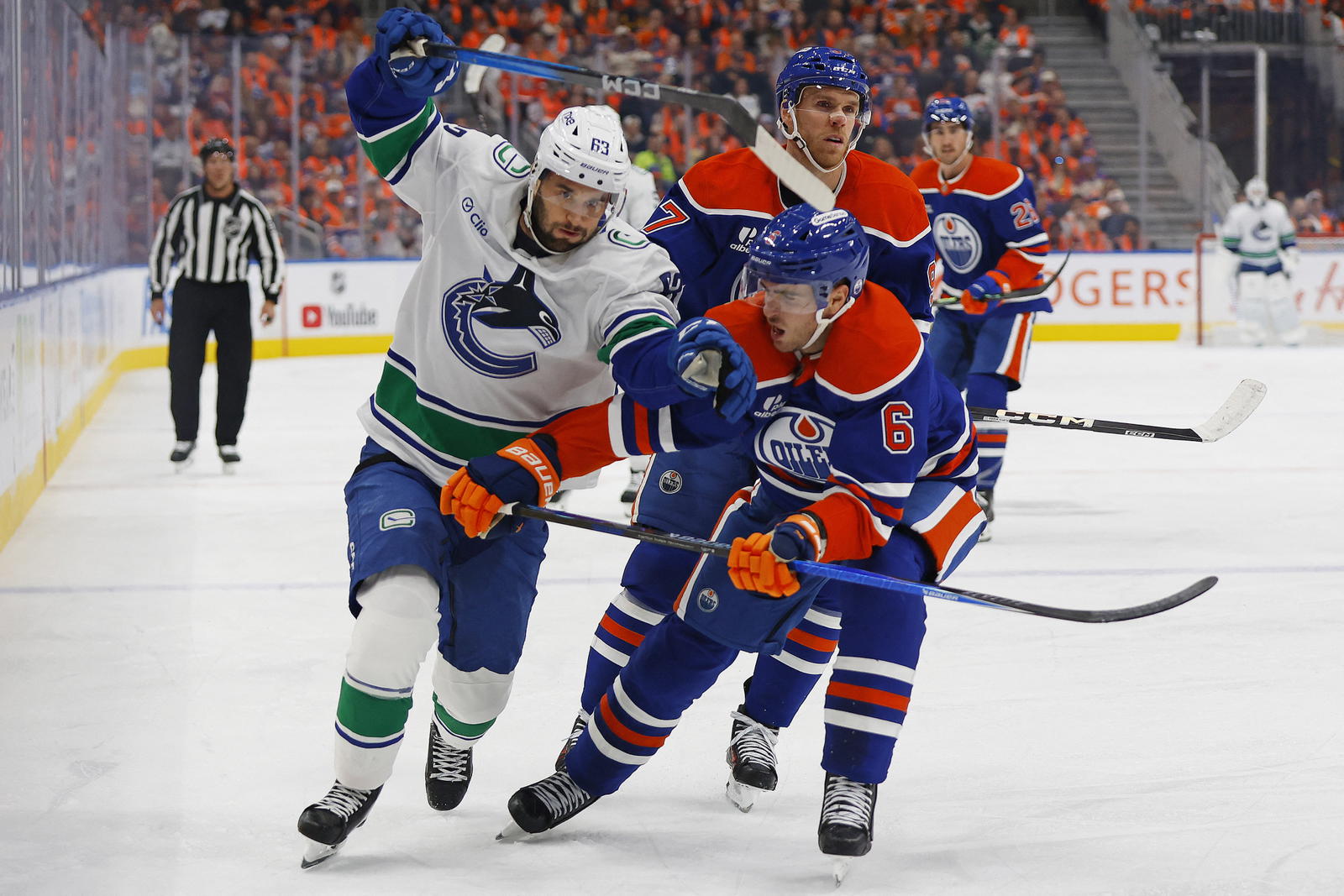 Lankinen makes 31 saves as Canucks top Oilers 6-5 in overtime