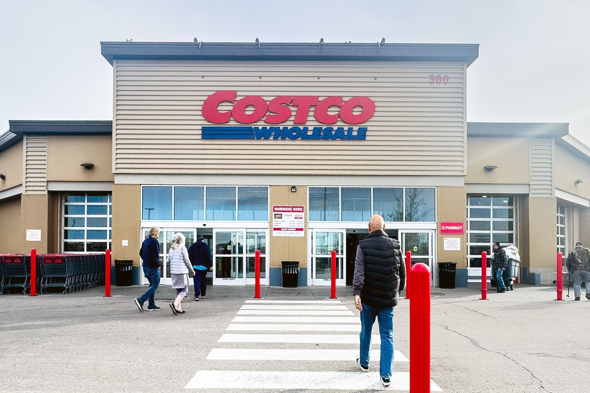 Costco expands to DoorDash across Canada, letting members order from local warehouses