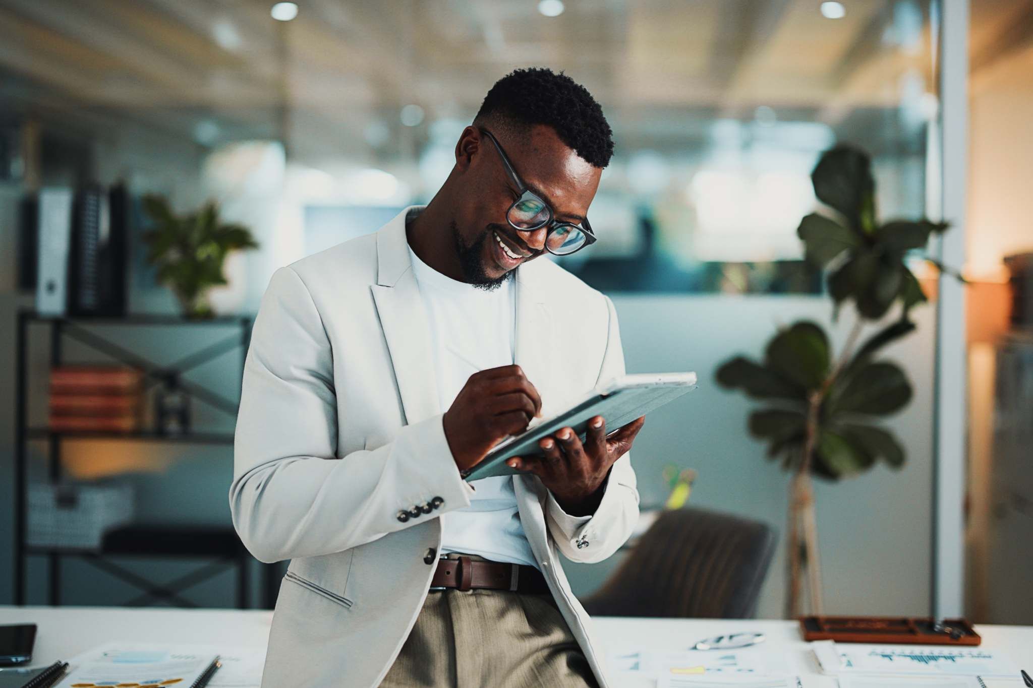 Robert Half projects which Canadian roles could see the biggest starting salary increases in 2027