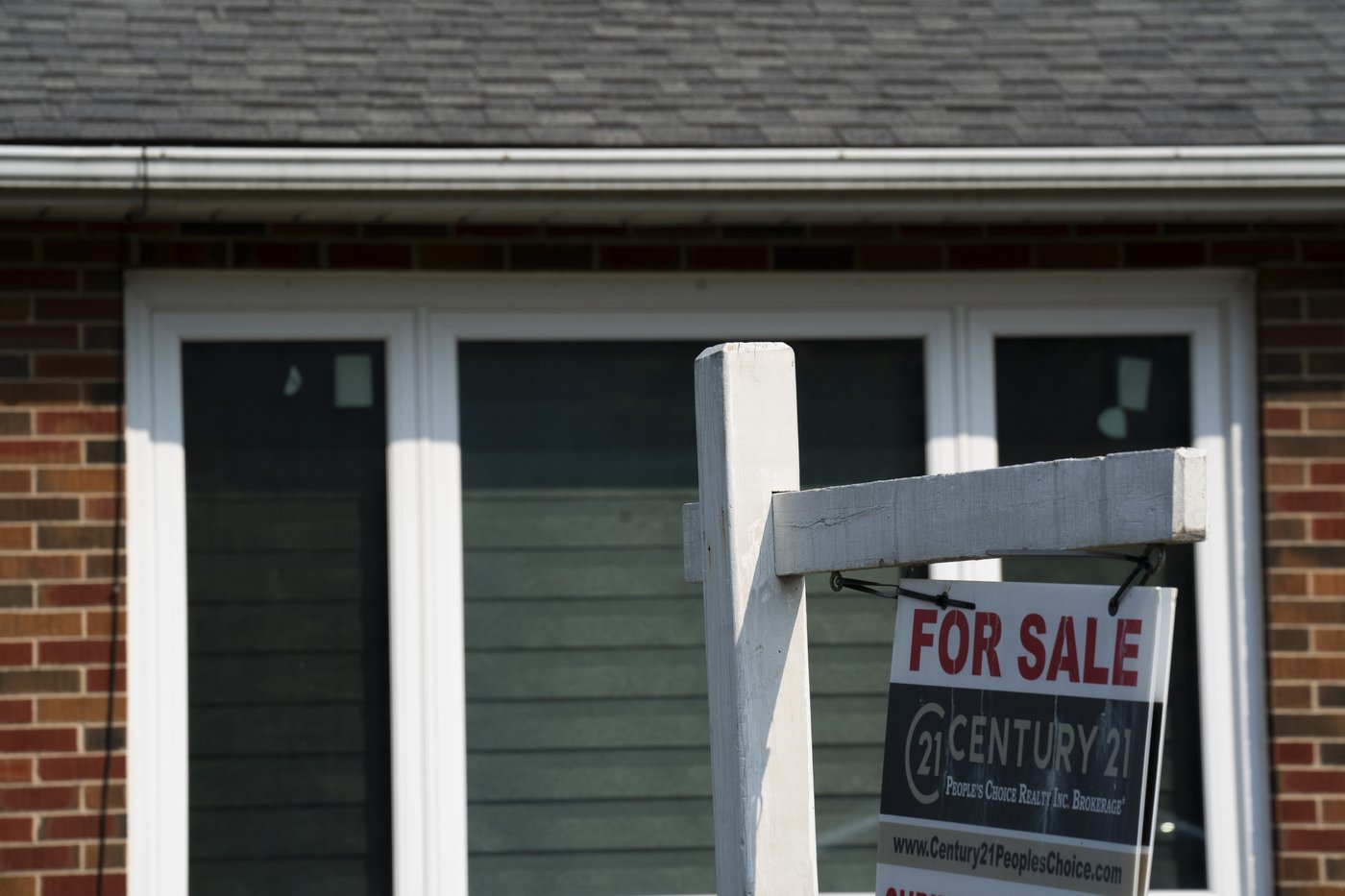 CREA downgrades 2026 home sales forecast for third straight time