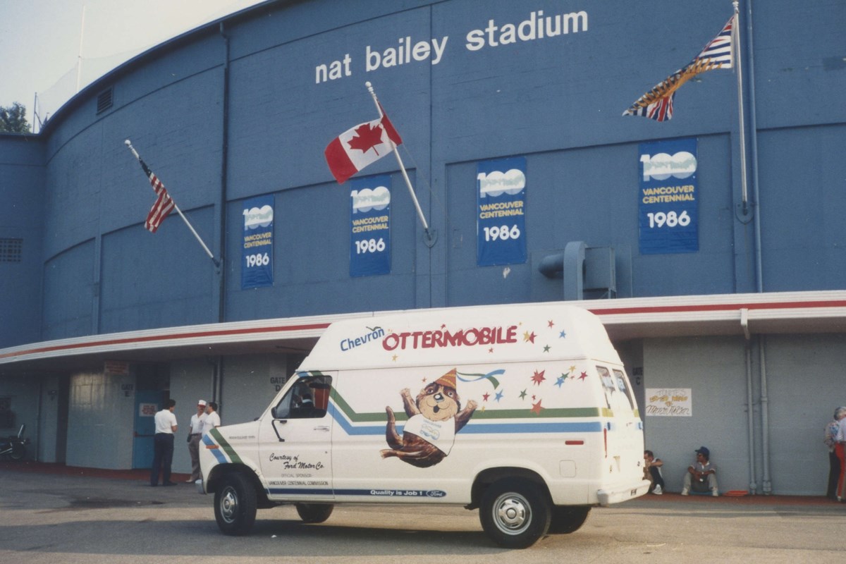Expo 86 marks 40 years with new T-shirt designs featuring Expo Ernie