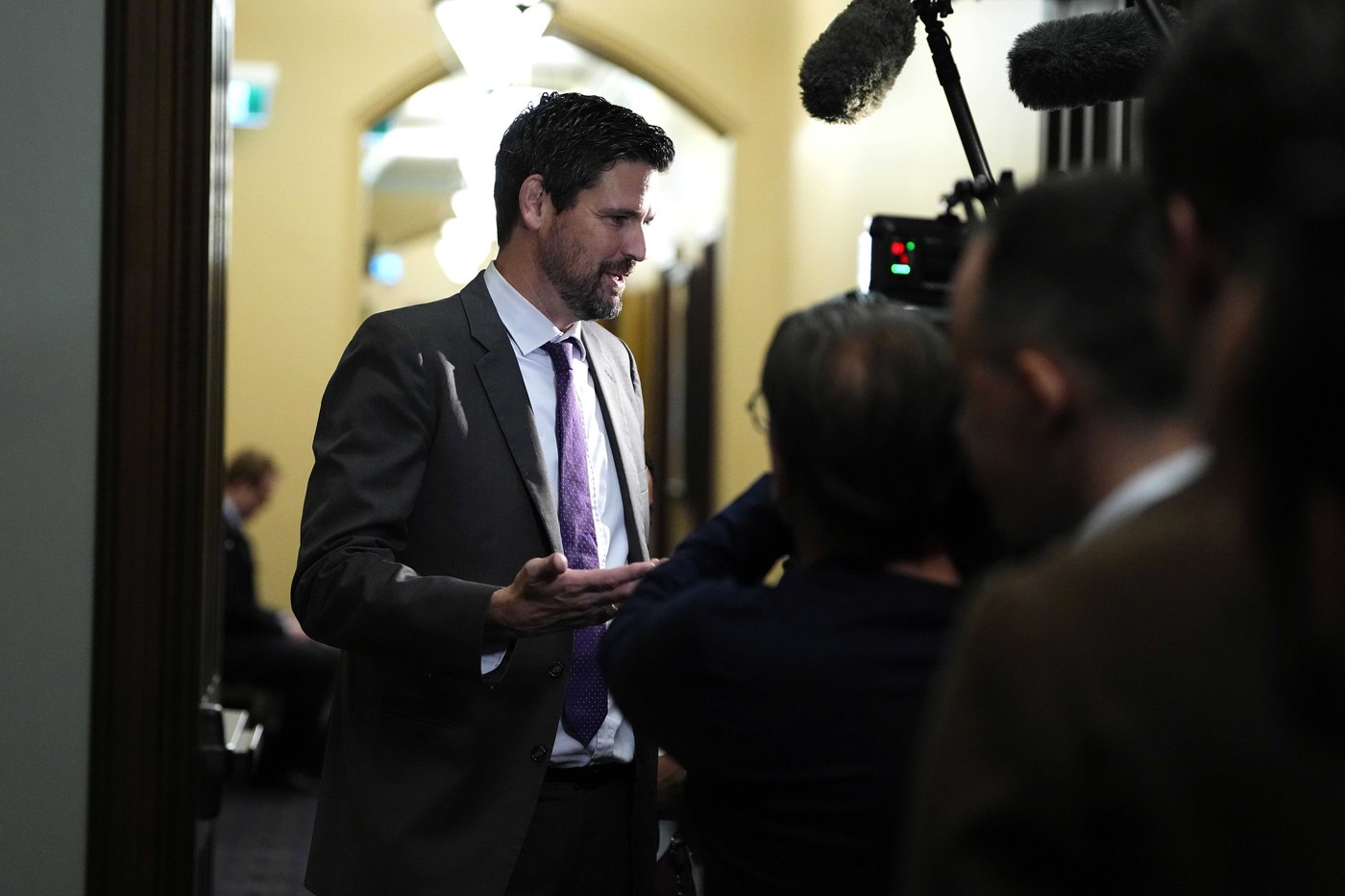 Liberal government says Bill C-34’s under-16 social media ban is consistent with the Charter