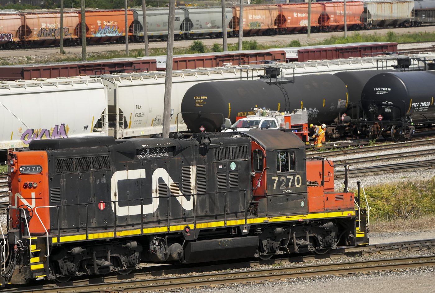 TSB urges stronger wheel checks after broken rim caused CN derailment en route to B.C.