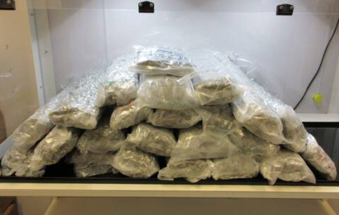 Cannabis smuggler pleads guilty after CBSA finds 31 kg in suitcase at YVR bound for London