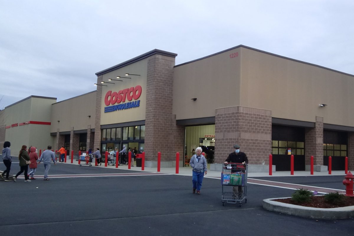 Costco Canada recalls Kevin’s Turkey Gravy over undeclared mustard, CFIA Class I alert