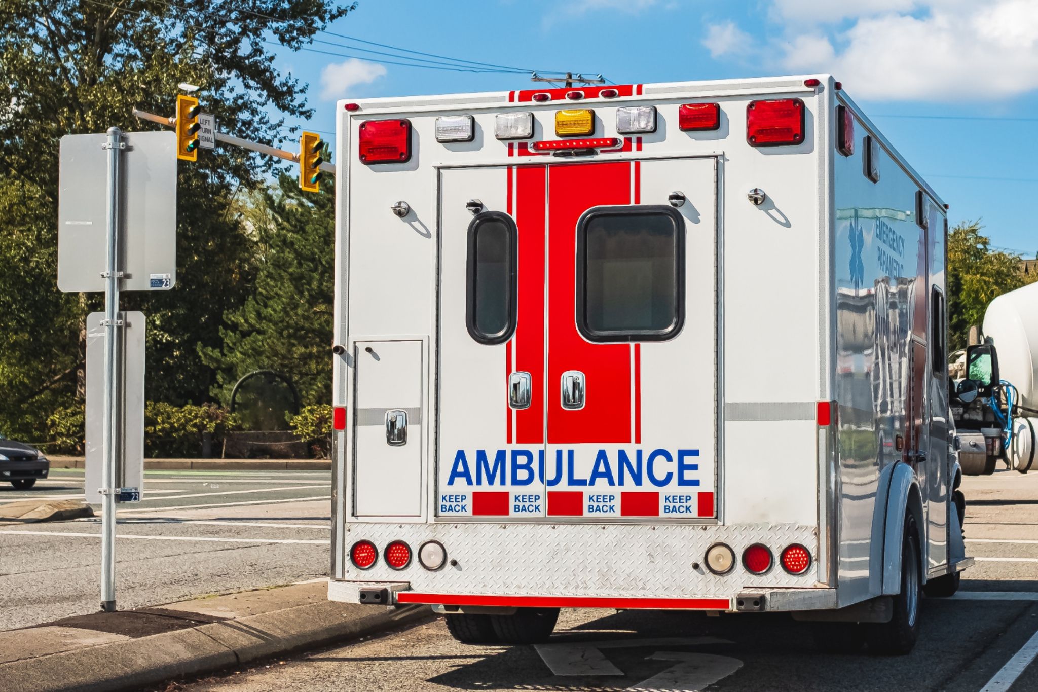 Two pedestrians die after vehicle strikes pedestrians in Tsawwassen Mills parking lot