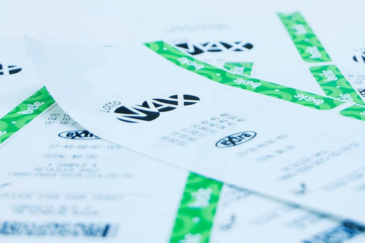 $32-million Lotto 6/49 Gold Ball jackpot ticket sold in Surrey, BCLC says