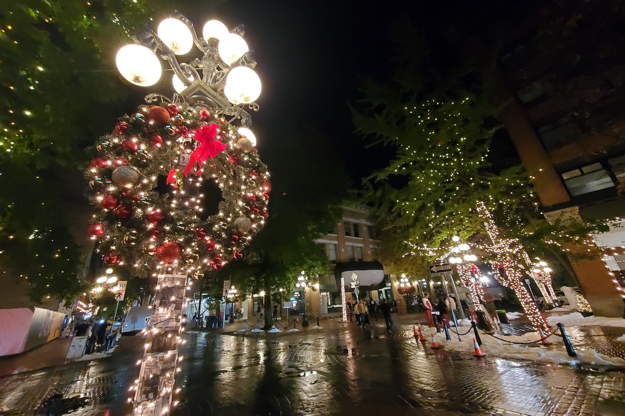 Gastown winter scenes filmed for commercial as street set brings snow and holiday lights to Water Street