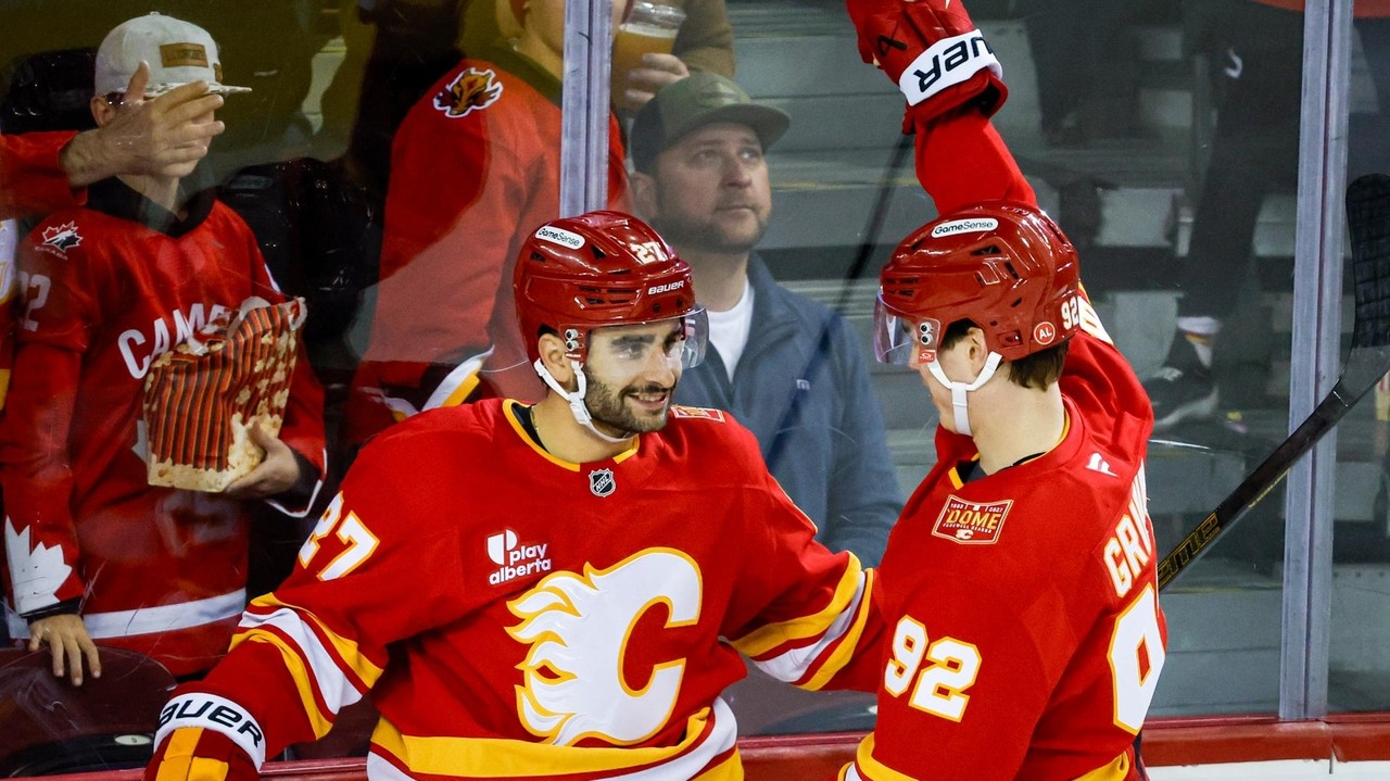 Coronato’s four-point night powers Flames to a 6-2 win over Kraken