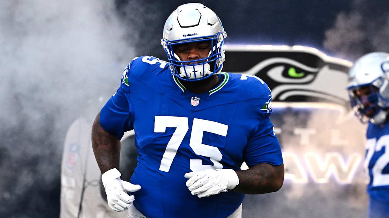 Seahawks’ Anthony Bradford on depth-chart shift after Quenton Nelson trade