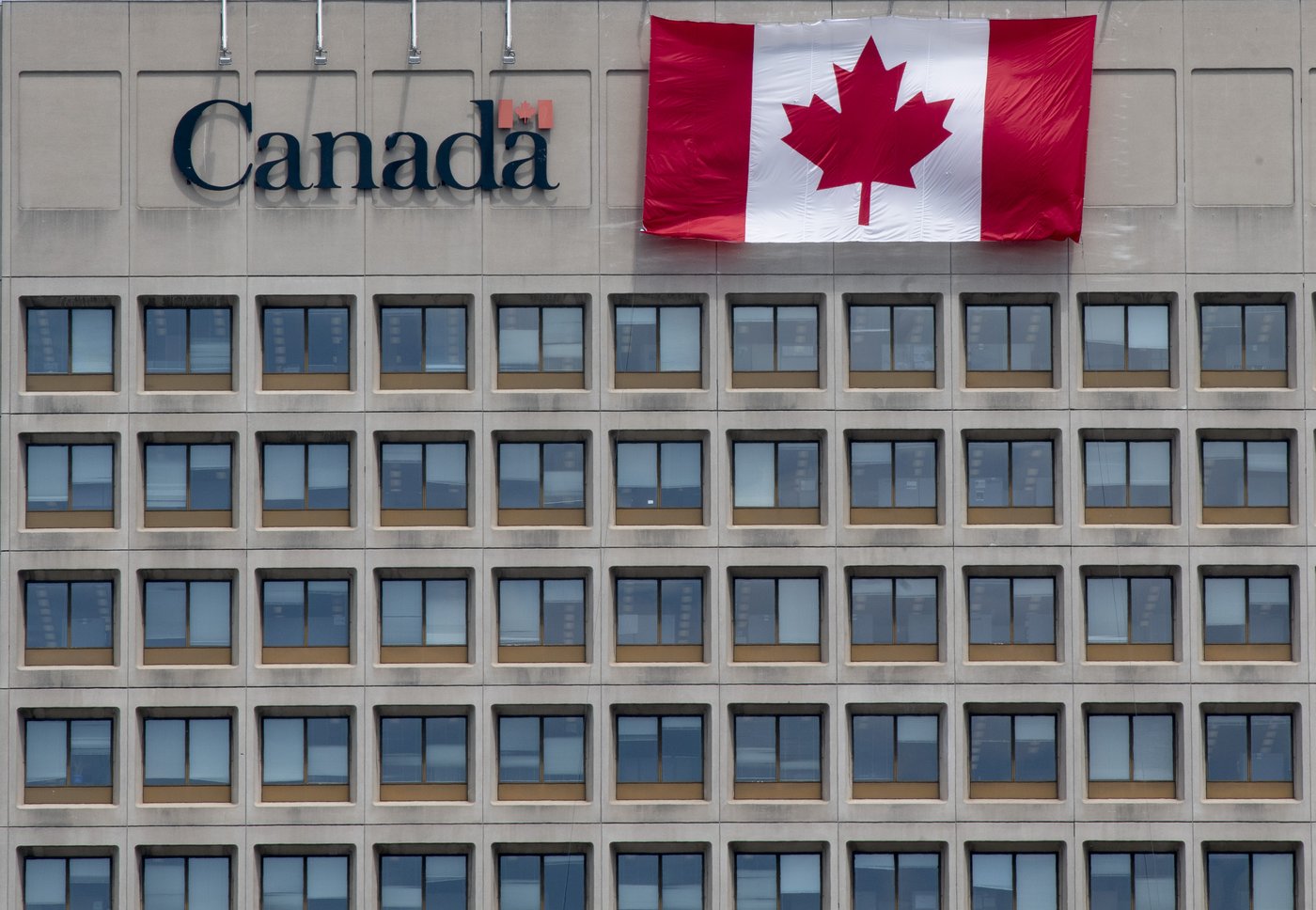 Federal departments budget $18.7M to shift offices for four-day-a-week return-to-office schedule