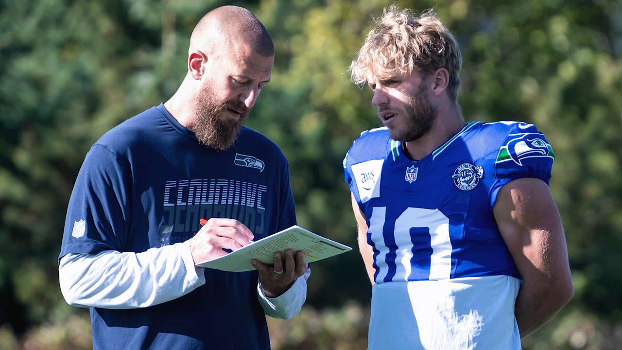 Seahawks Aim for Clean, Complementary Play in Sunday Night Hosting of Chiefs