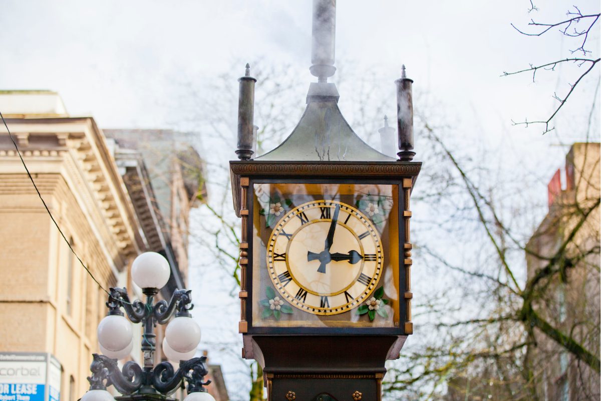 B.C. clocks will stay on daylight saving time year-round, ending the annual fall-back