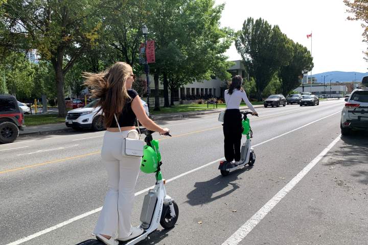 Vancouver police issue 1,226 tickets to e-scooter riders since Sept. 4, mainly for not wearing helmets