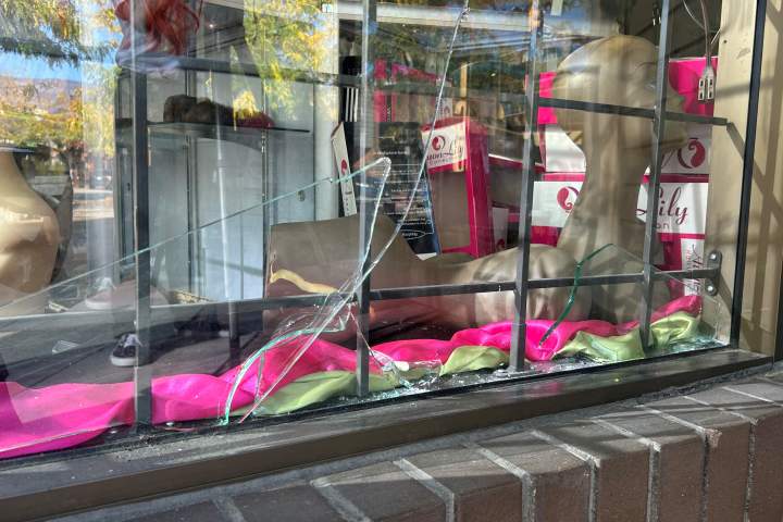 Kelowna hair extensions owner urges more action after third break-in