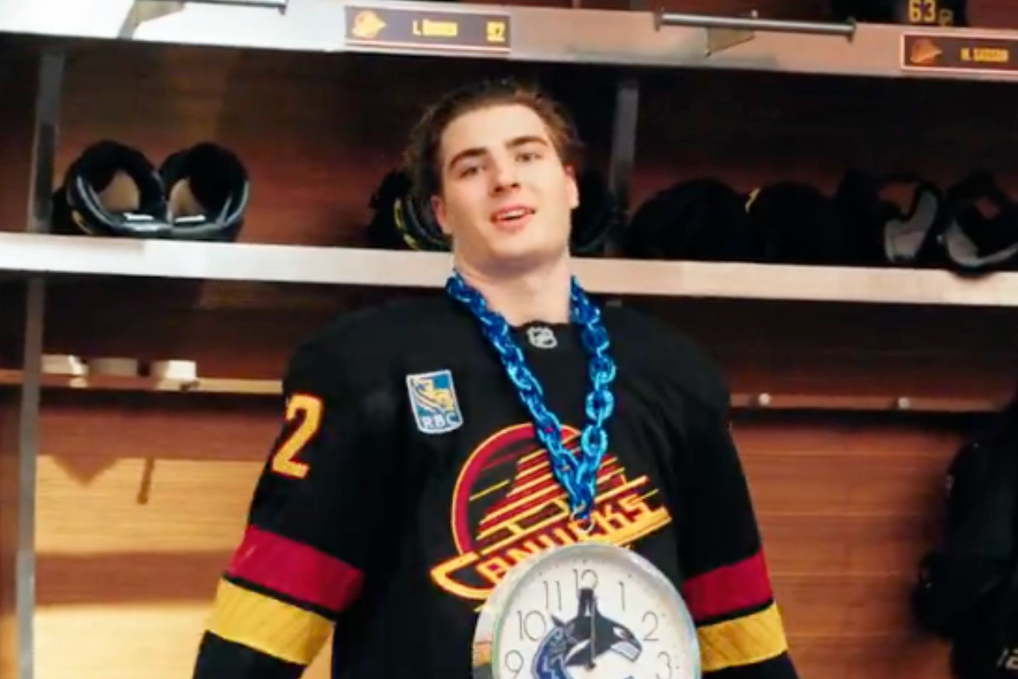 Canucks introduce a Flavor Flav-inspired clock necklace tradition for player of the game