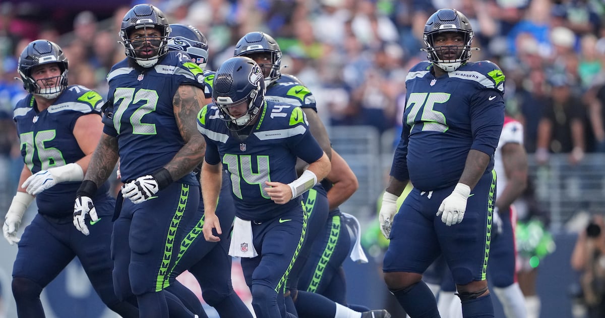 Seahawks activate Anthony Bradford and waive Montorie Foster Jr. ahead of Chiefs matchup