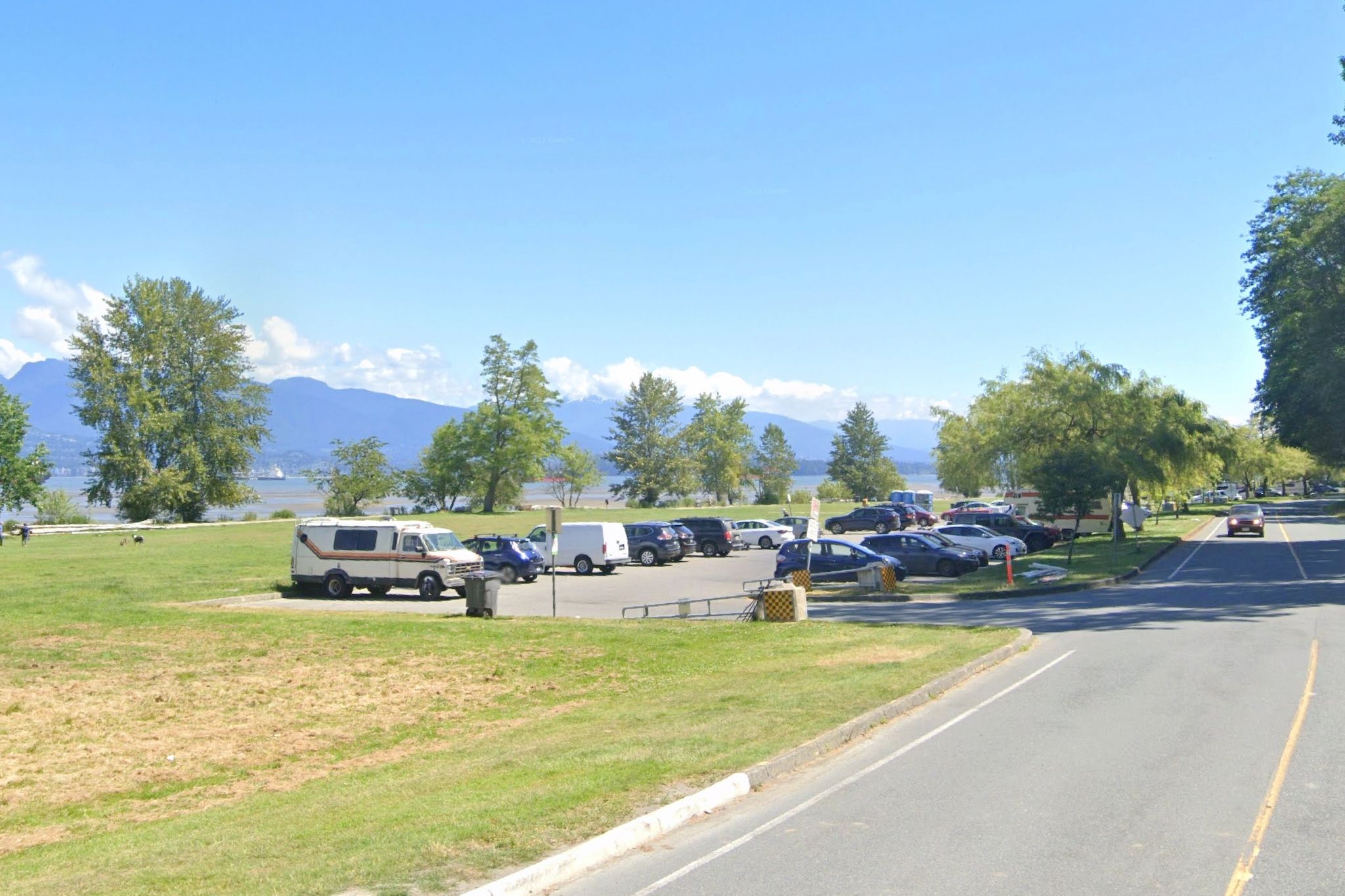 One arrested after targeted shooting at Spanish Banks Beach; second suspect sought