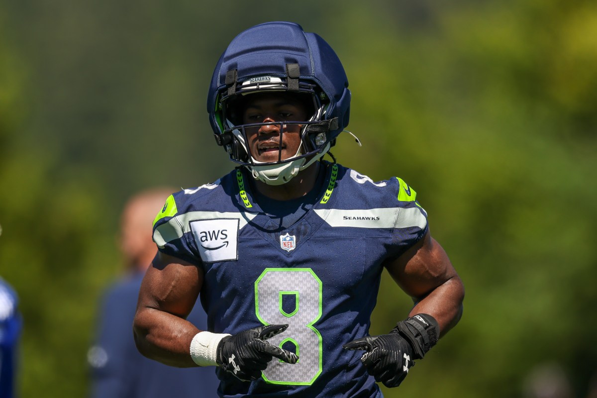 Seahawks RB Jadarian Price returns to practice; coach says Monday vs Bears is realistic