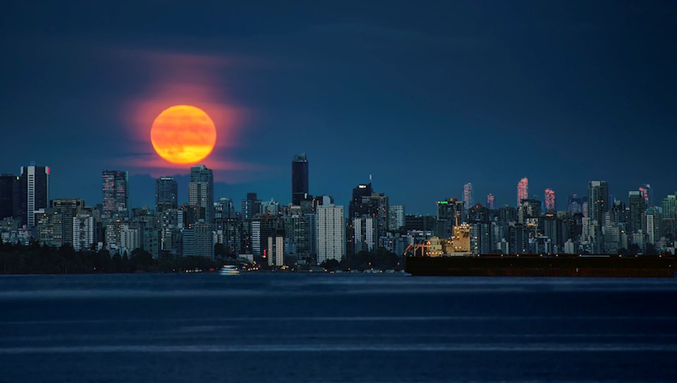 October’s Hunter Moon reaches peak in the Lower Mainland on Oct. 25 at 9:11 p.m.
