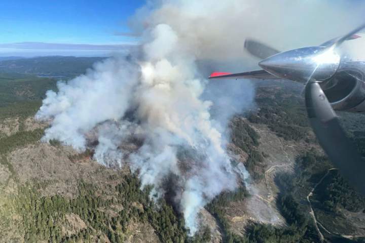Mount Jack wildfire burning out of control near Sooke River as smoke seen toward Shawnigan Lake